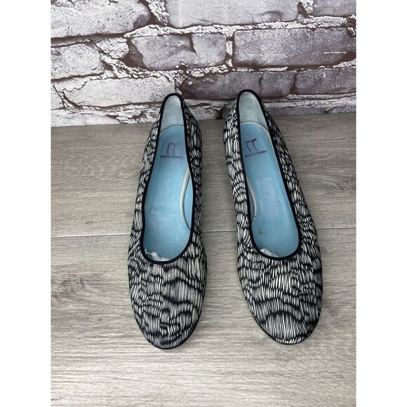 Thierry Rabotin Ivory Black Pattern Slip On Heel Loafers Shoes Women 41EU/10.5M - Picture 7 of 16